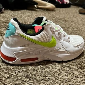 Women’s Nike Airman’s Size 7